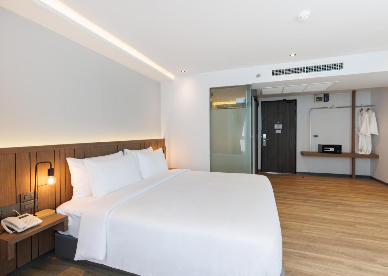 Pure Eleven Hotel Bangkok Makkasan 외부 사진