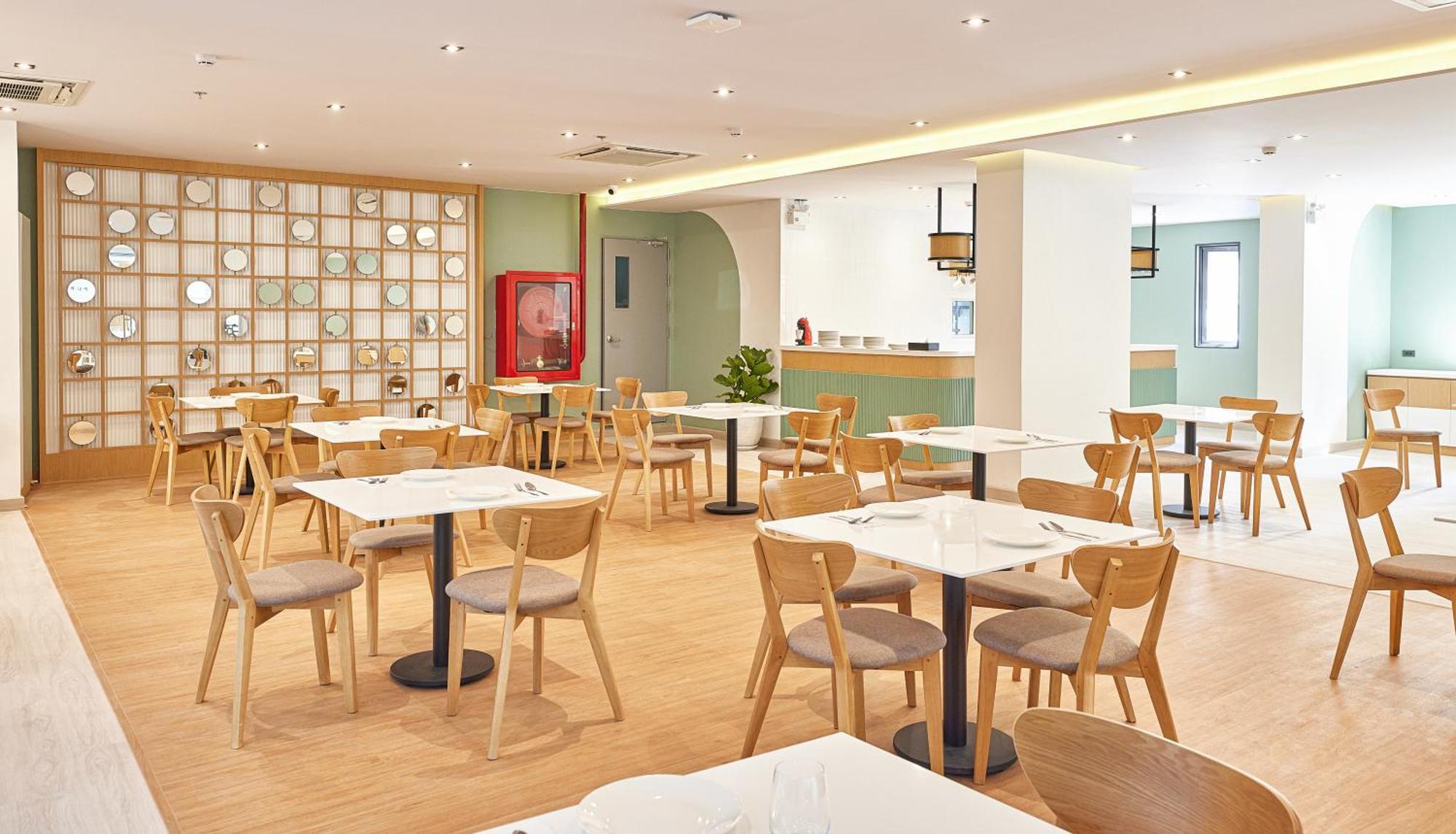 Pure Eleven Hotel Bangkok Makkasan 외부 사진