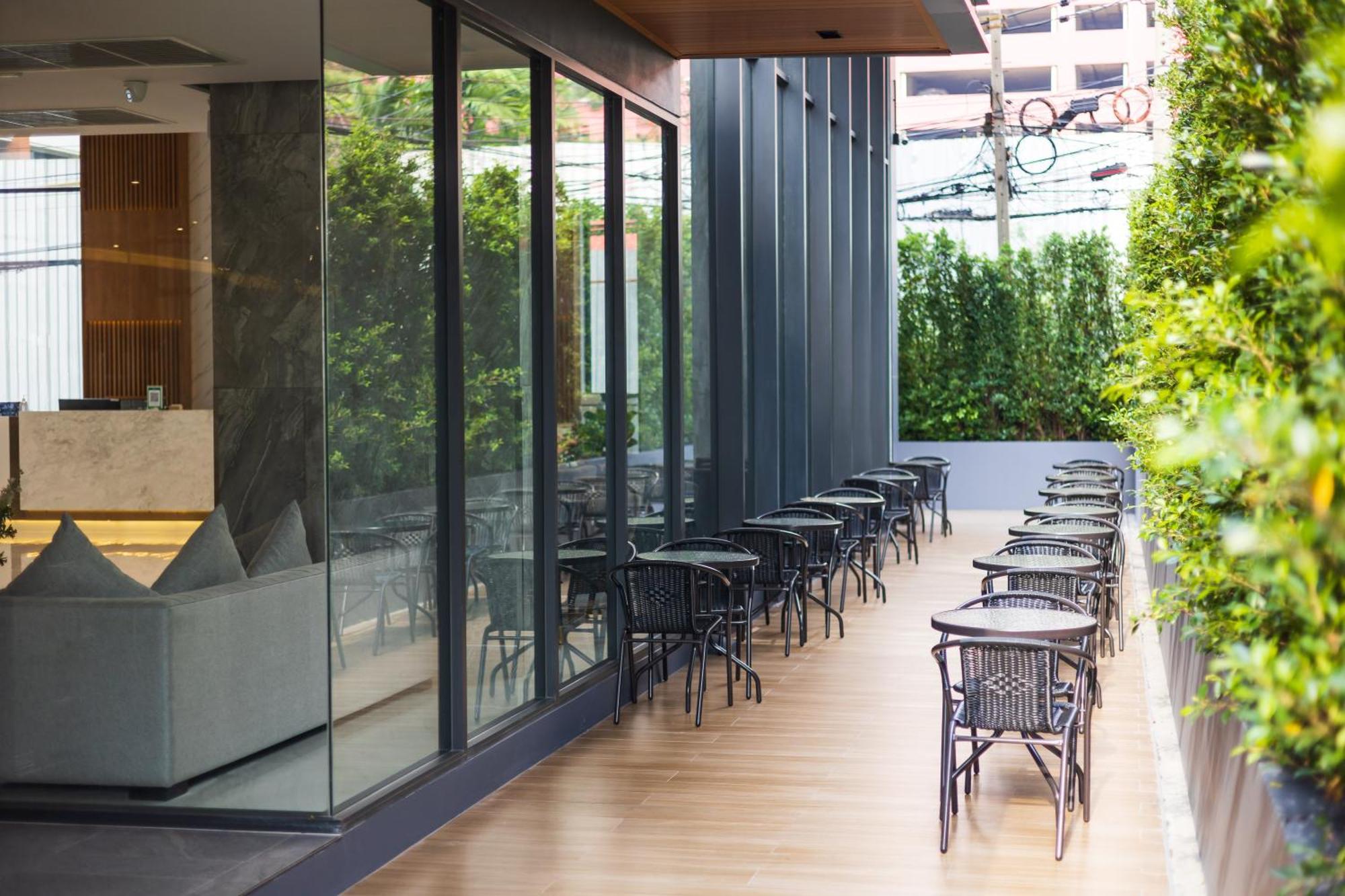 Pure Eleven Hotel Bangkok Makkasan 외부 사진