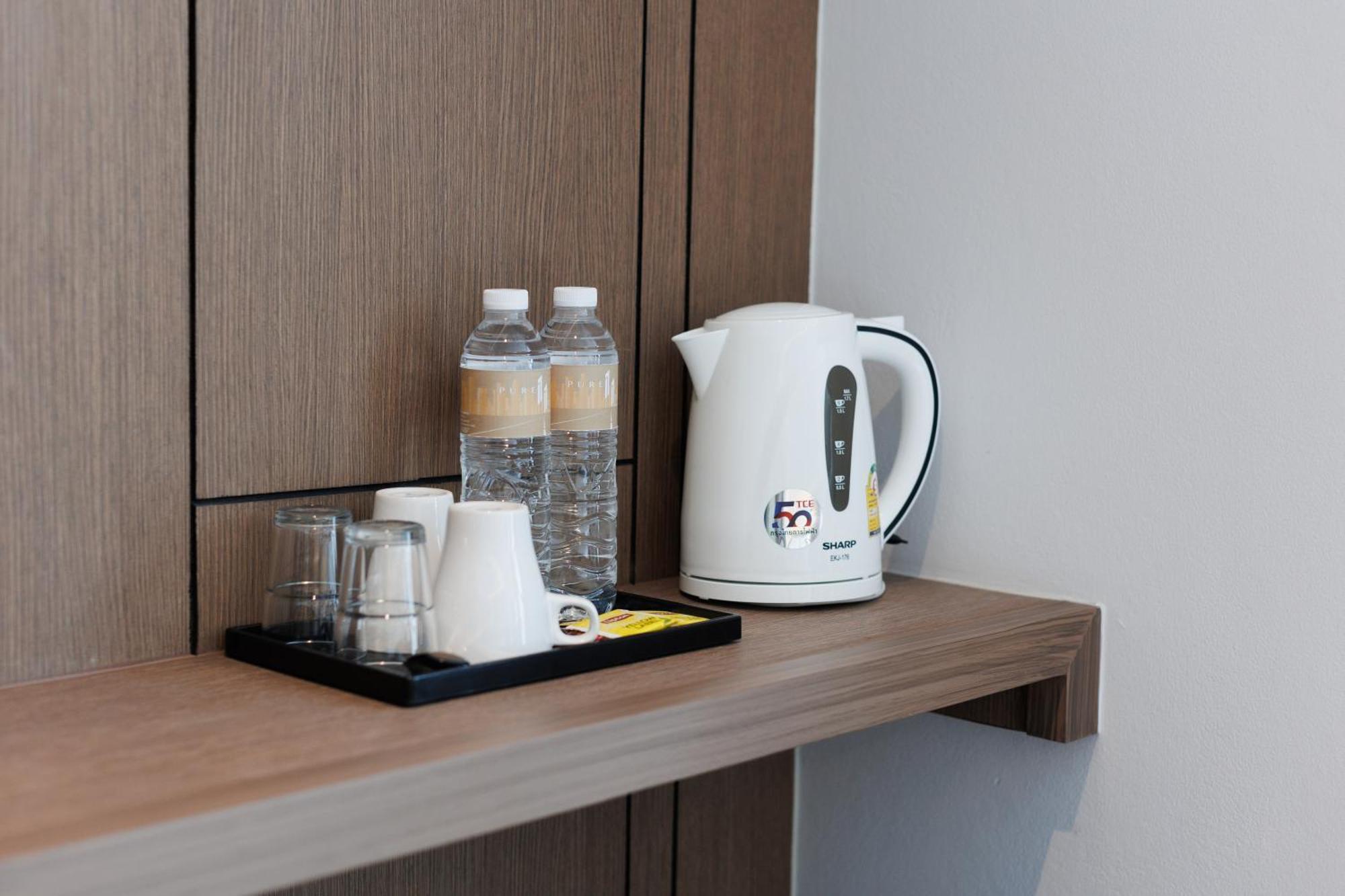 Pure Eleven Hotel Bangkok Makkasan 외부 사진